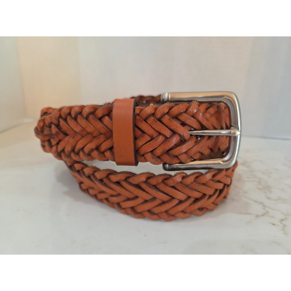 Vineyard Vines Braided Leather Belt Sz 34 Tan Flat Woven Solid Brass Made in USA